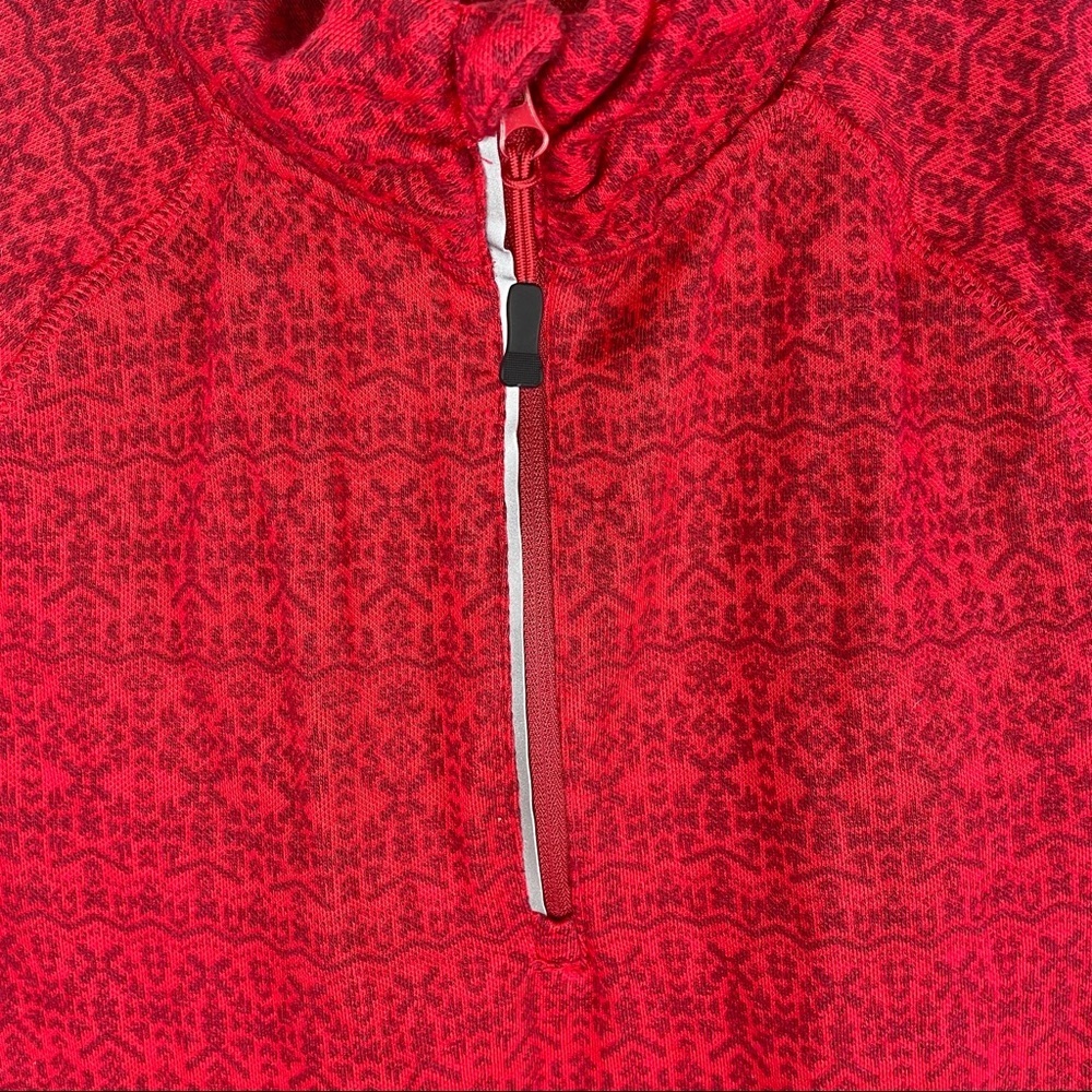 Eddie Bauer Red Aztec Quarter Zip Mock Neck Shirt Size XL - Picture 3 of 11